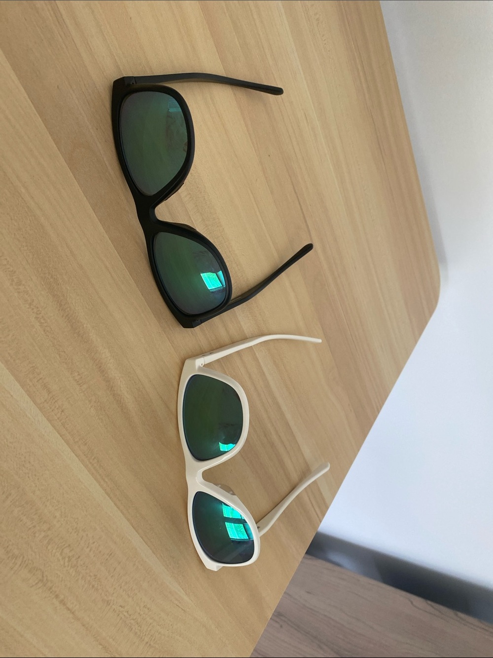 Oakley Moonlighter sunglasses